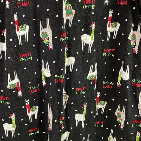 SECRET TREASURES Sleepwear Holiday FA LA LA LLama Nightshirt Size Large 14 / 18 - Picture 5 of 7